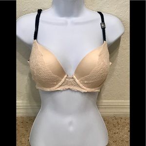 Victoria’s Secret very sexy push-up bra!